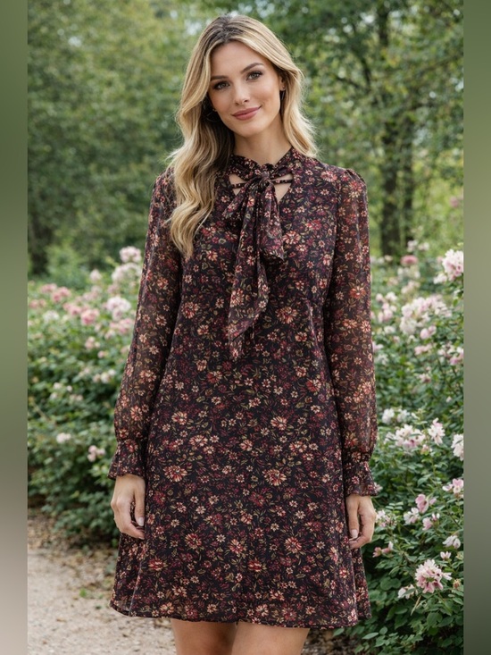 Reitmans Dresses & Skirts - Reitmans Multicolor Floral Long Sleeve Dress